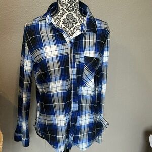 Rue21 Blue and Black Plaid Button Down Shirt Size Medium
